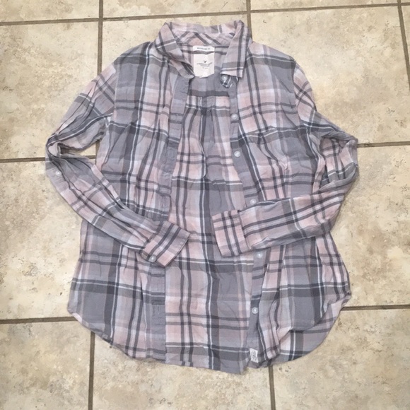 American Eagle Outfitters Tops - American Eagle Gray, blush and white plaid shirt
